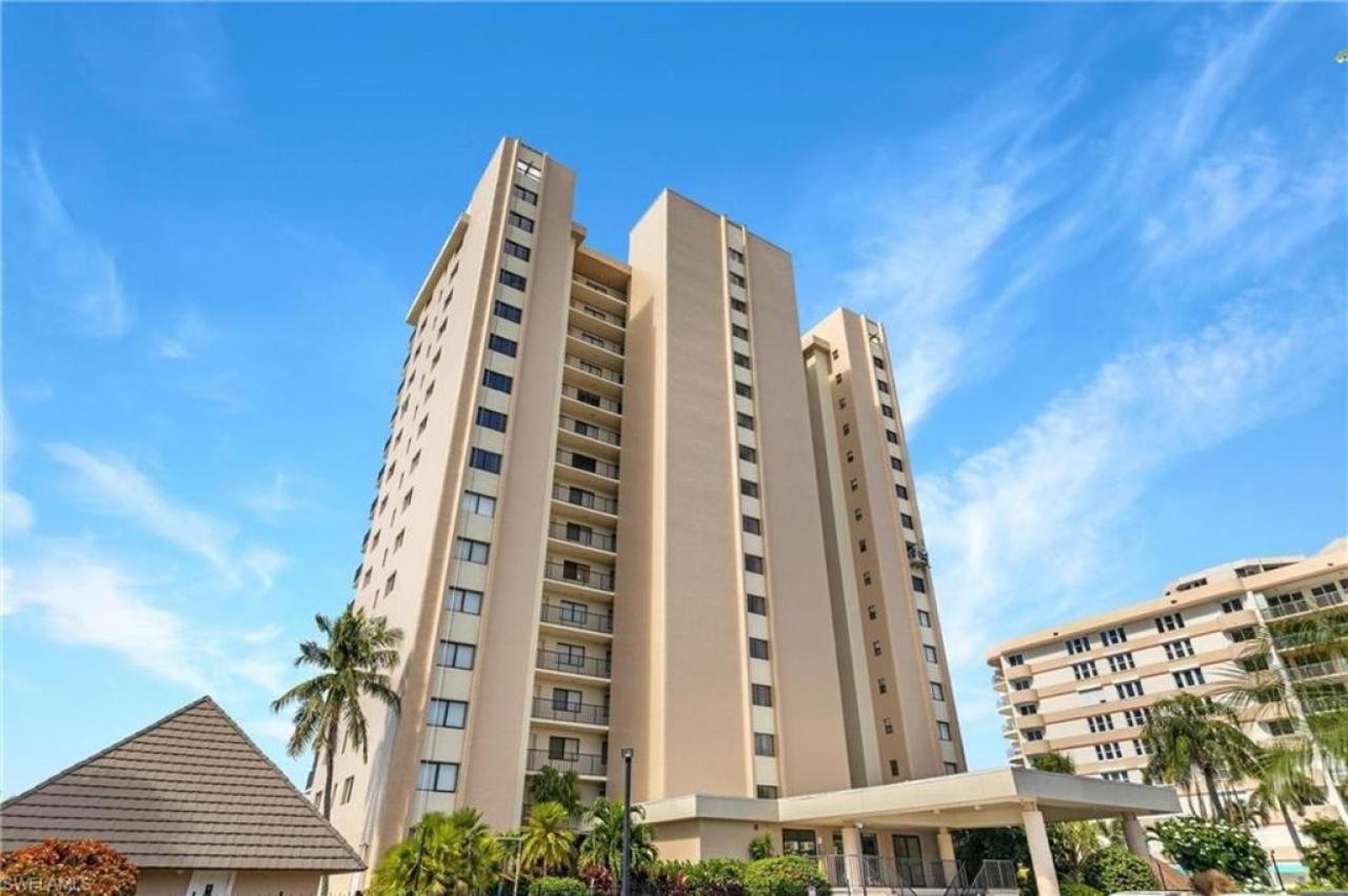 The Sea-Winds Condo I Renovated Beachfront 2 Bed 2 Bath Condo جزيرة ماركو المظهر الخارجي الصورة